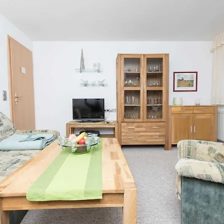 In Ruhiger Ortsran Apartment