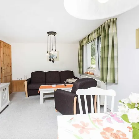 Apartment In Ruhiger Ortsran