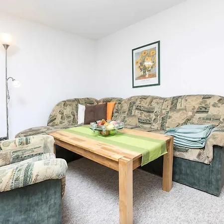 Apartment In Ruhiger Ortsran